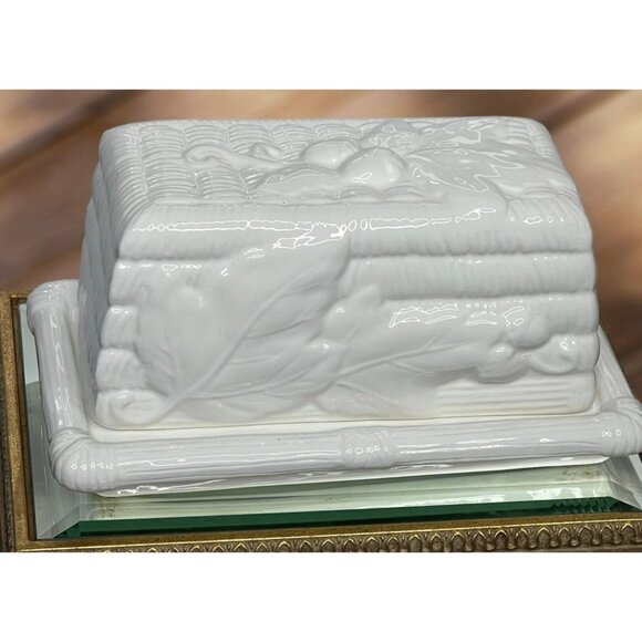 Applause Ceramic 1/4 Lb Covered Butter Dish With Lid - Picture 3 of 13